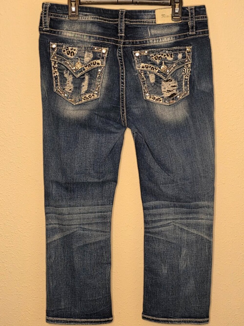 Miss Me Curvy Crop Distressed Heavy Stitch Embellished Women's Jeans, Size 33 - Picture 2 of 12